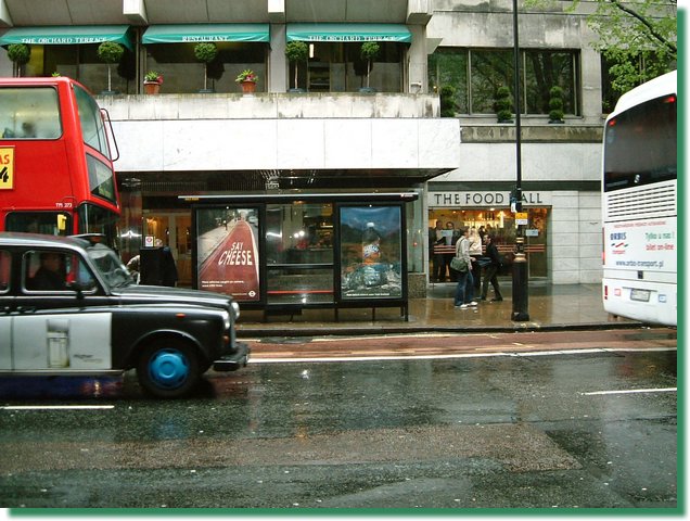 London005.JPG