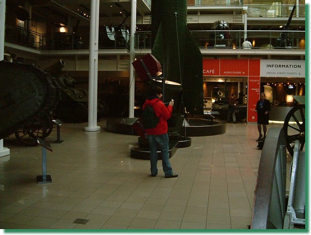 London026.JPG