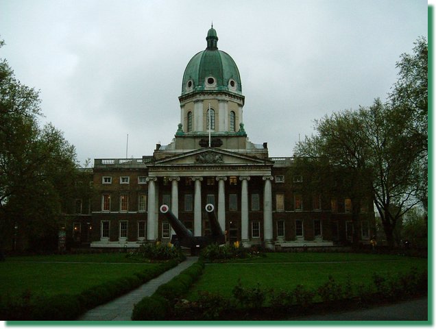 London032.JPG