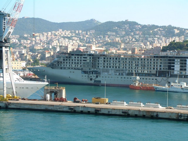 DSCF2410.JPG
